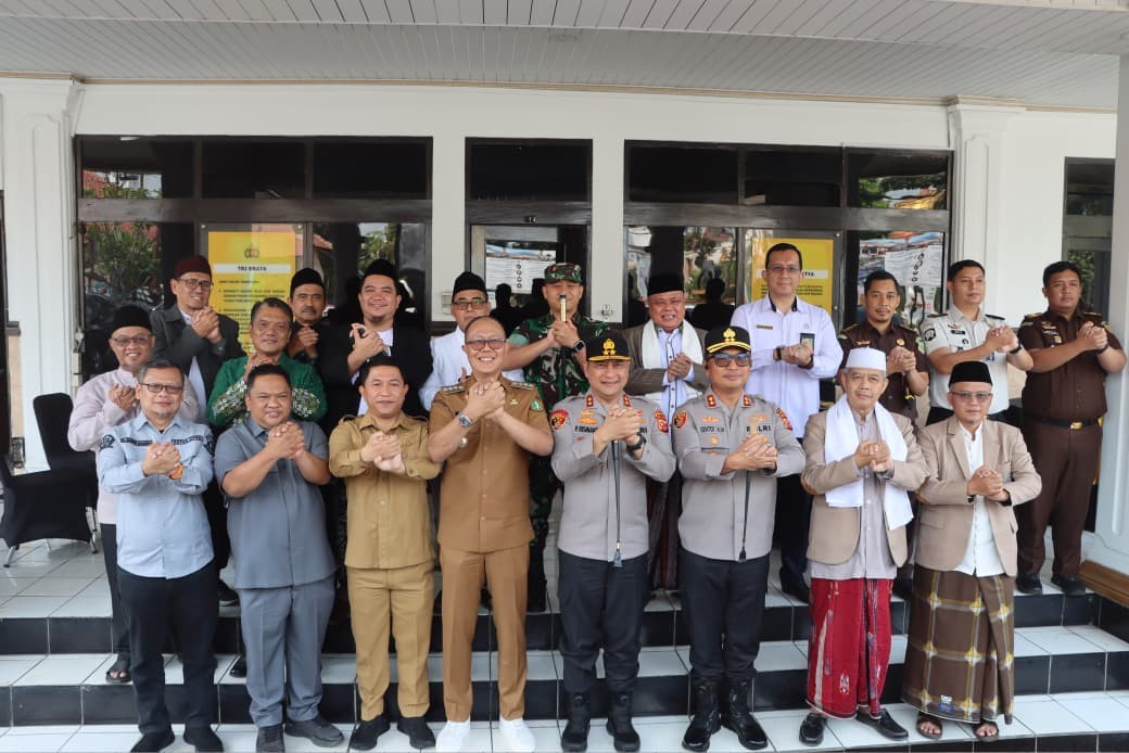 MUI KABUPATEN SUKABUMI HADIRI KUNJUNGAN KERJA KAPOLDA JAWA BARAT DI POLRES SUKABUMI KOTA